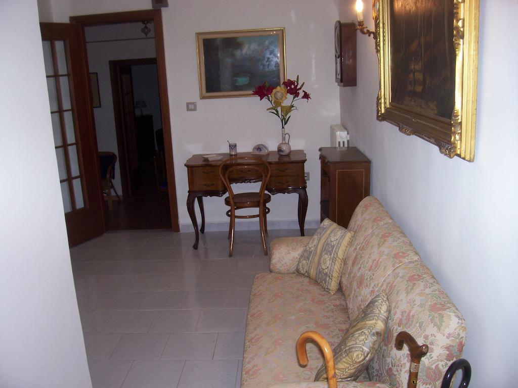 Il Giglio Rosso Appartement Napels Kamer foto